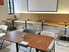 -Fridi Patisserie Cafe