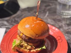 -LESCEDARS Brasserie Bistro香柏树