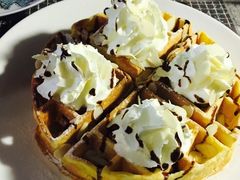 招牌现烤松饼-84那年咖啡馆(李沧万达店)