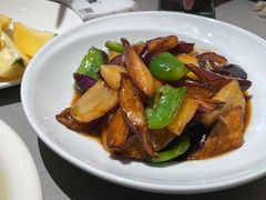 -关东小磨东北菜(上海长风大悦城店)