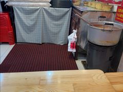 -柳州肥姨妈大骨螺蛳粉(东靖路店)