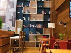 -湛江远扬YOUNG咖啡主题酒店(赤坎老街店)
