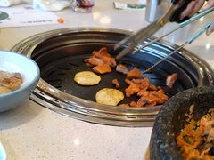 -韩香福烤肉庄园(荣成店)