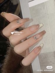 -初心纹眉洗眉·美睫专业店