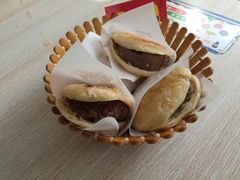 -闫家驴肉老店(华电一校店)