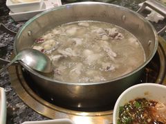-一席地·本地鸡窝·杭帮鸡火锅(萧山银隆百货店)