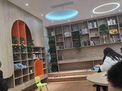 -艺年级儿童语言艺术中心(冉家坝爱融荟城店)