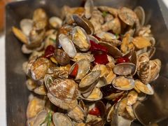 辣炒红岛花蛤-开海·红岛海鲜虾水饺(石老人店)