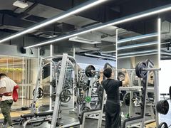 -超鹿运动(五四路恒力城店)