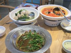 -严记小天府酸菜鱼(西四路店)