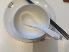 -巷子宽·酸菜鱼(迪士尼小镇店)