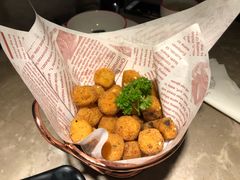 很脆的松露豆腐-新白鹿餐厅(金鹰新街口店)
