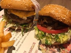 -The Habit Burger Grill 哈比特汉堡(复兴soho店)