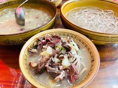 -陕北农家小吃风干羊肉剁荞面