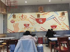 大堂-百事佳烧鸭牛腩(上海虹桥站店)
