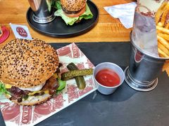 -FAT COW(虹梅路店)