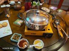 -食德喜·阳山鸡王食研基地