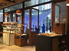 -Dough&Joe团憩(瑞虹天地月亮湾店)