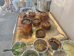 招牌热拌肥肠-朱大嘴肥肠血旺(福字街店)