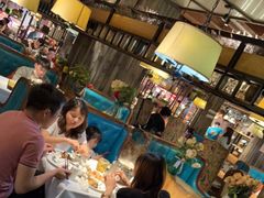 -领鲜活海鲜榴莲自助火锅(东门店)