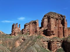 -冰沟丹霞旅游景区