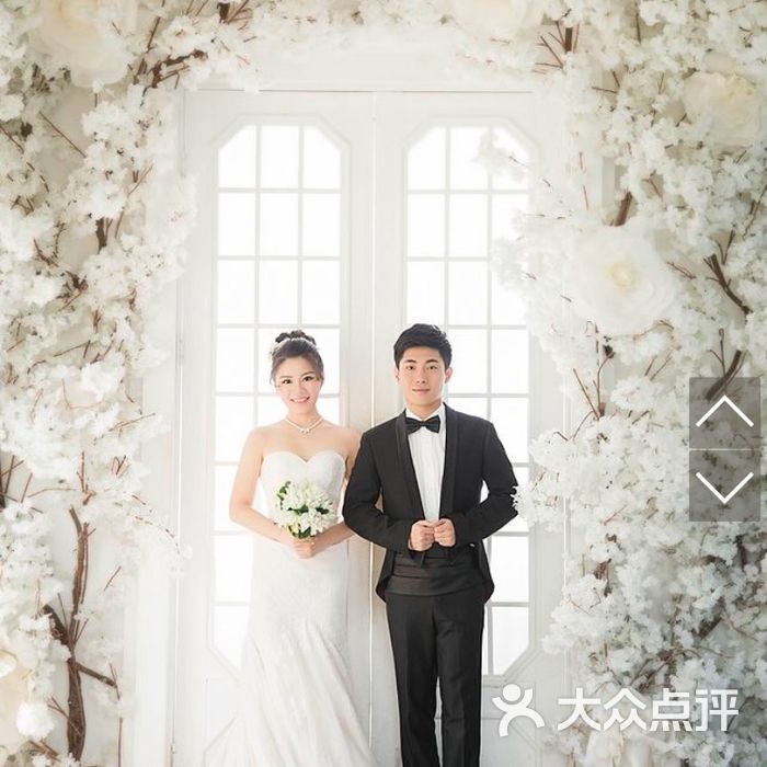 巴黎婚纱国际旗舰店