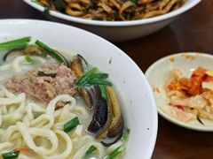 -三百碗宝应长鱼面(板仓街店)