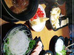 -呷哺呷哺(松北万象汇店)