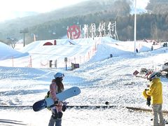 -中旅松花湖滑雪场