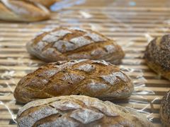 麦芽坚果包-BREAD WAY面包路·欧式面包(龙湖时代D馆店)