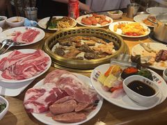 -韩京炭火烤肉自助料理(柯桥万达店)
