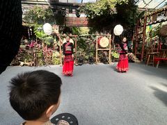 -呀路古热带植物园