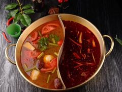 -顶顶汤火牛排火锅·经典铜锅涮肉