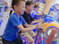 -爱玩嘉年华(龙湖杭州金沙天街店)