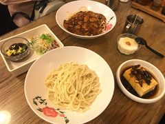 -锅儿挑面馆
