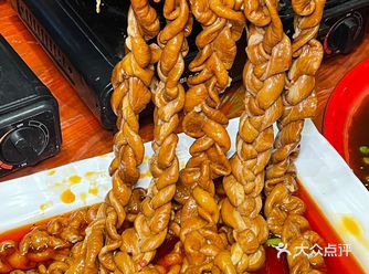 555~终于吃上了鸡哥同款辫子肥肠️香晕了