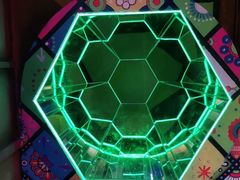 -成都梵高星空艺术馆(春熙路旗舰店)