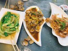 -覃记海鲜美食餐厅