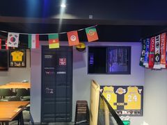 -京狮炙燥·精酿烧烤(首经贸店)