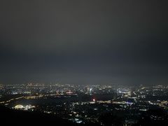 -紫金山山顶公园
