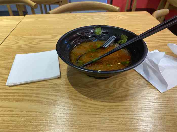 一禾米线(无锡三阳广场店)-"路过不知道吃什么好,就看到了这个在招牌