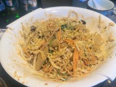 -靠山屯东北农家菜(八龙桥雅苑店)