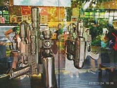-莓园冰淇淋店