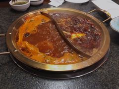 -小天鹅火锅·一线江景洪鼎旗舰店(洪崖洞店)