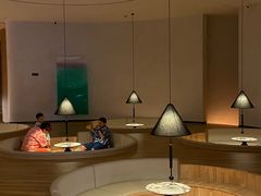 -涨巢·潮玩水疗局