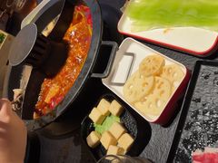 -晓宇重庆火锅(西安荟聚店)