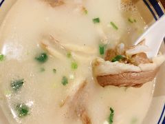 羊肉汤-老牌坊鲁菜名店(宽厚里店)