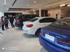 -北京宝诚宝马4S店