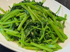 -五谷丰登农家院·地道胶东菜·海鲜烧烤(威海店)