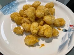 咸蛋黄虾仁-得意楼蒸菜馆